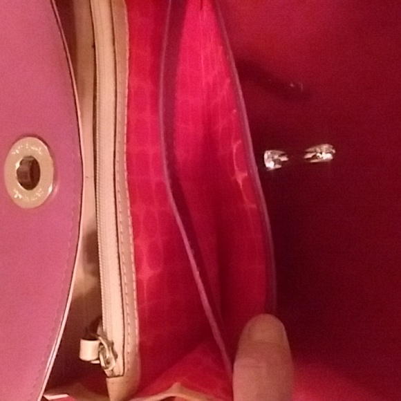 🎆Sale Kate Spade Dark Pink Wallet Very Good Condition - Picture 6 of 10